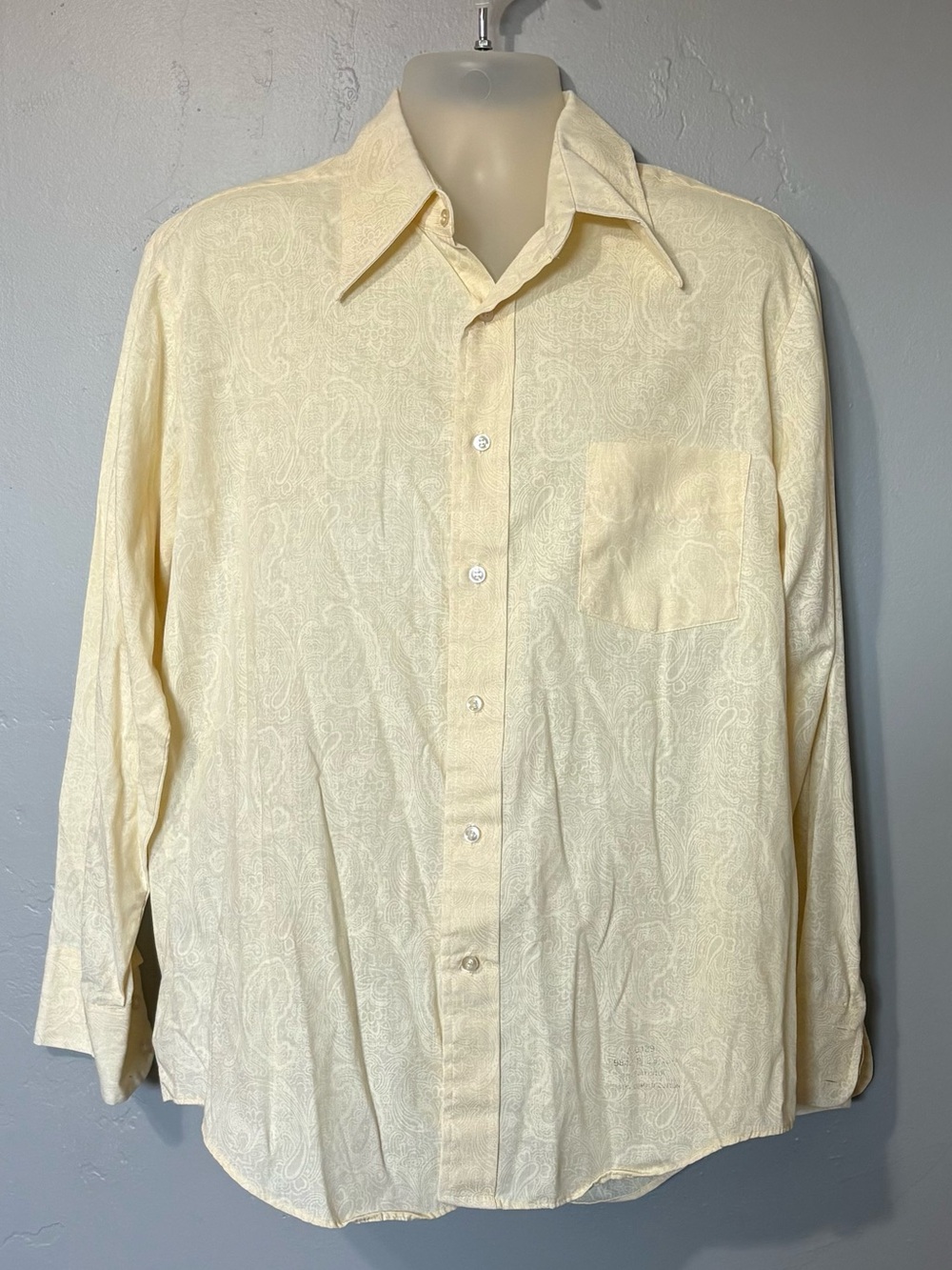 VTG 70s BVD Traditionals Shirt Mens Large Yellow Paisley Button Up Retro Disco